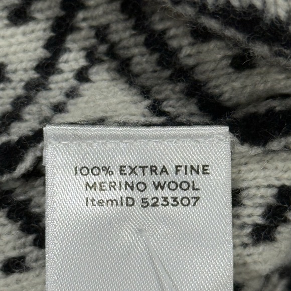 L. L. Bean Women's Size Medium Fair Isle Signature Kingfield Merino Wool Sweater - Picture 11 of 12